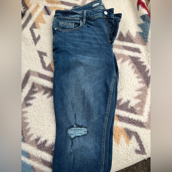 ❌SOLD❌ Size 16 Old Navy Rockstar Super Skinny High Rise Jeans - Picture 1 of 6